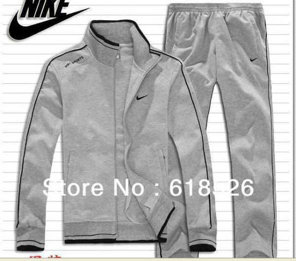 Conjunto de Moletom Nike